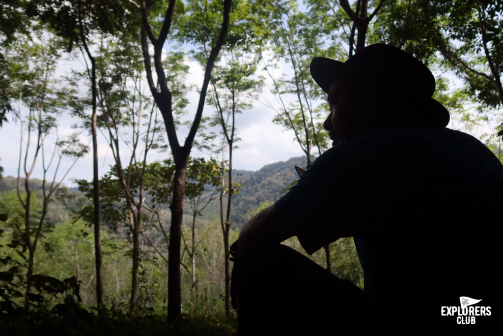 Fjällräven Thailand : Betong Hike 2024 เดินป่า เบตง ยะลา หาทริปเดินป่า Fjallraven Thailand Trail ทริปเดินป่า 2567 เดินป่า มือใหม่ เดินป่า ที่ไหน โหดสุด เดินป่าค้างคืน เดินป่าเดือนเมษายน เดินป่าใต้