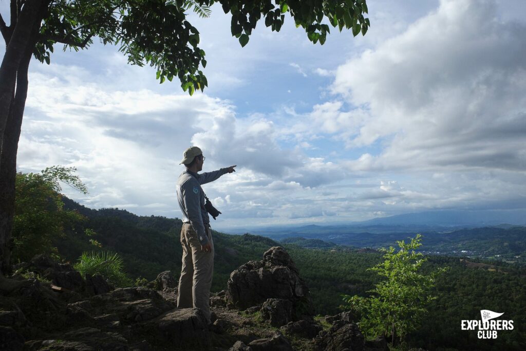 ทุ่งใหญ่นเรศวรด้านตะวันออก