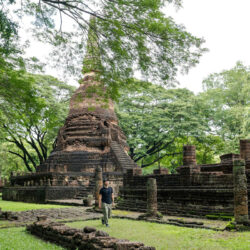 สุโขทัย