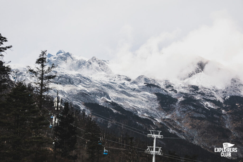 ภูเขาหิมะมังกรหยก