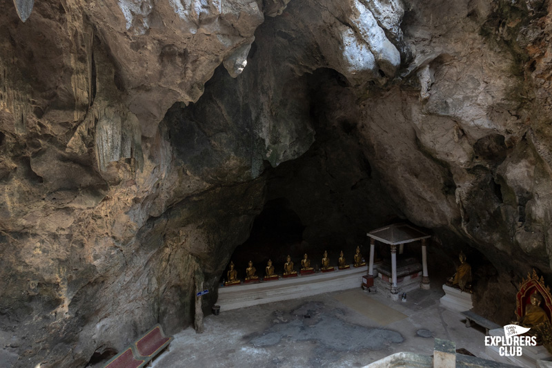 ที่เที่ยวเพชรบุรี ถ้ำเขาหลวง ก๋วยเตี๋ยวเนื้อเจ้นก ข้าวแช่แม่อร ตลาดริมน้ำเพชรบุรี Street Art ชุมชนซอยตลาดริมน้ำ พูนสุขคาเฟ่ อุทยานประวัติศาสตร์พระนครคีรี (เขาวัง)