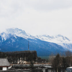 ภูเขาหิมะมังกรหยก