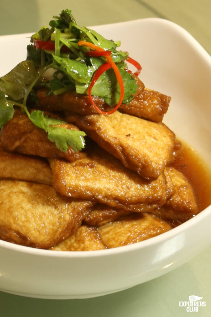 นี่คือ 7 ร้านอาหารไต้หวัน ที่คนไต้หวันอยากแนะนำให้คนไทยไปลองชิม อาหารไต้หวัน ลิสต์นี้ผ่านการคัดสรรมาอย่างตั้งใจ และเราที่ได้ไปสัมผัสมาจึงอยากบอกต่อกับทุกคนว่า ถ้ามีโอกาสจงไปให้ครบ!