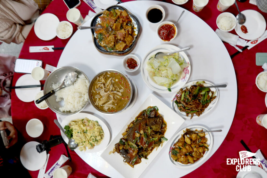 นี่คือ 7 ร้านอาหารไต้หวัน ที่คนไต้หวันอยากแนะนำให้คนไทยไปลองชิม อาหารไต้หวัน ลิสต์นี้ผ่านการคัดสรรมาอย่างตั้งใจ และเราที่ได้ไปสัมผัสมาจึงอยากบอกต่อกับทุกคนว่า ถ้ามีโอกาสจงไปให้ครบ!