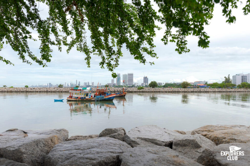 บ้านอำเภอ