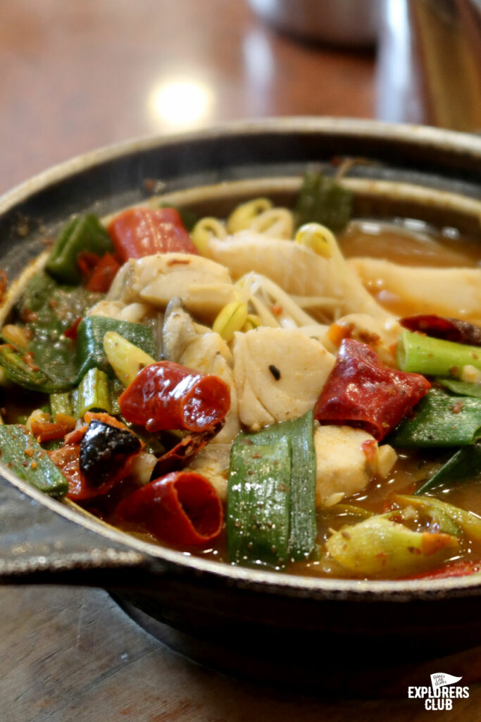 นี่คือ 7 ร้านอาหารไต้หวัน ที่คนไต้หวันอยากแนะนำให้คนไทยไปลองชิม อาหารไต้หวัน ลิสต์นี้ผ่านการคัดสรรมาอย่างตั้งใจ และเราที่ได้ไปสัมผัสมาจึงอยากบอกต่อกับทุกคนว่า ถ้ามีโอกาสจงไปให้ครบ!