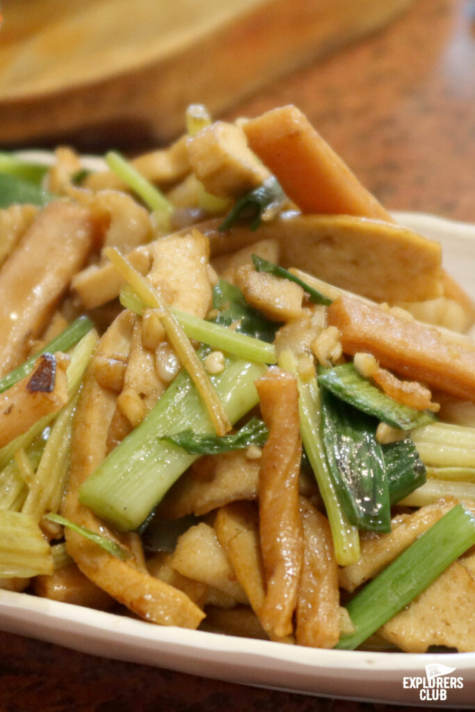 นี่คือ 7 ร้านอาหารไต้หวัน ที่คนไต้หวันอยากแนะนำให้คนไทยไปลองชิม อาหารไต้หวัน ลิสต์นี้ผ่านการคัดสรรมาอย่างตั้งใจ และเราที่ได้ไปสัมผัสมาจึงอยากบอกต่อกับทุกคนว่า ถ้ามีโอกาสจงไปให้ครบ!