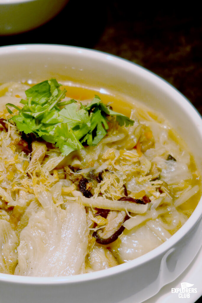 นี่คือ 7 ร้านอาหารไต้หวัน ที่คนไต้หวันอยากแนะนำให้คนไทยไปลองชิม อาหารไต้หวัน ลิสต์นี้ผ่านการคัดสรรมาอย่างตั้งใจ และเราที่ได้ไปสัมผัสมาจึงอยากบอกต่อกับทุกคนว่า ถ้ามีโอกาสจงไปให้ครบ!