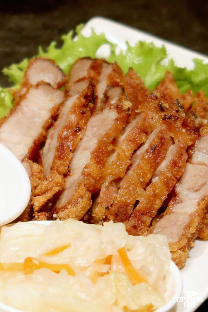 นี่คือ 7 ร้านอาหารไต้หวัน ที่คนไต้หวันอยากแนะนำให้คนไทยไปลองชิม อาหารไต้หวัน ลิสต์นี้ผ่านการคัดสรรมาอย่างตั้งใจ และเราที่ได้ไปสัมผัสมาจึงอยากบอกต่อกับทุกคนว่า ถ้ามีโอกาสจงไปให้ครบ!