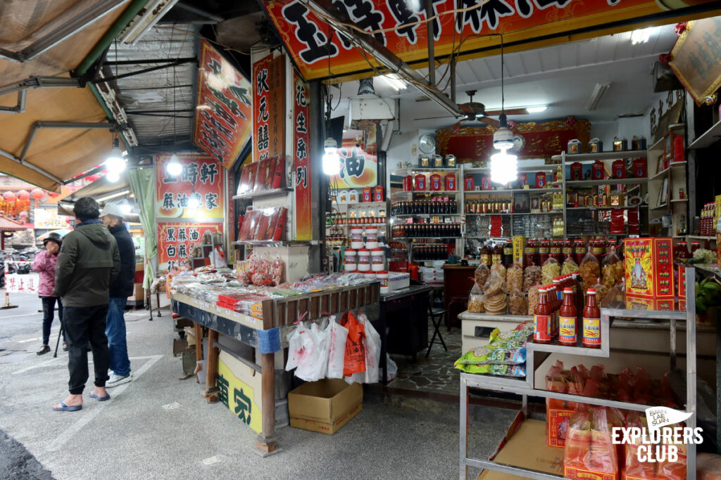 สายมูไปให้สุด อย่าหยุดอยู่แค่วัดดังในไทเปหรือเมืองใกล้เคียง เพราะเรามีลิสต์แนะนำ ชวนไป ไหว้พระไต้หวัน เที่ยว 7 วัด 4 เมือง ขอพรครอบคลุมเรื่องการงาน สุขภาพ โชคลาภ และเนื้อคู่