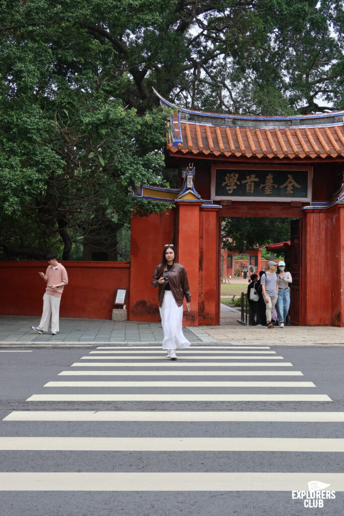 สายมูไปให้สุด อย่าหยุดอยู่แค่วัดดังในไทเปหรือเมืองใกล้เคียง เพราะเรามีลิสต์แนะนำ ชวนไป ไหว้พระไต้หวัน เที่ยว 7 วัด 4 เมือง ขอพรครอบคลุมเรื่องการงาน สุขภาพ โชคลาภ และเนื้อคู่