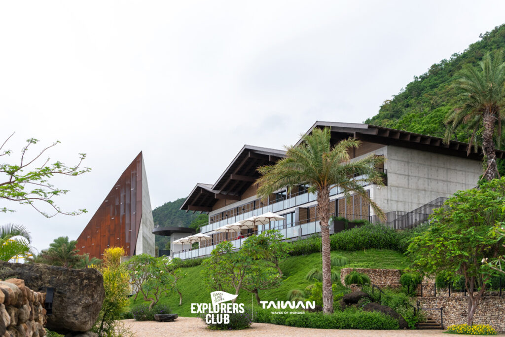 Paul Chiang Art Center ทางหลวงหมายเลข 11 ไต้หวัน Provincial Highway 11 เที่ยวไต้หวัน ทางหลวงเลียบชายฝั่งฮวาเหลียน-ไถตง Hualien-Taitung Coastal Highway ฮวาเหลียน ไถตง Taiwan's East Coast; Where Life Goes Brighter ที่ Baanlaesuan Explorers Club ร่วมมือกับ Taiwan Tourism Administration, Bangkok Office