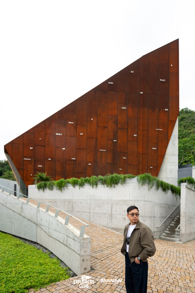Paul Chiang Art Center ทางหลวงหมายเลข 11 ไต้หวัน Provincial Highway 11 เที่ยวไต้หวัน ทางหลวงเลียบชายฝั่งฮวาเหลียน-ไถตง Hualien-Taitung Coastal Highway ฮวาเหลียน ไถตง Taiwan's East Coast; Where Life Goes Brighter ที่ Baanlaesuan Explorers Club ร่วมมือกับ Taiwan Tourism Administration, Bangkok Office