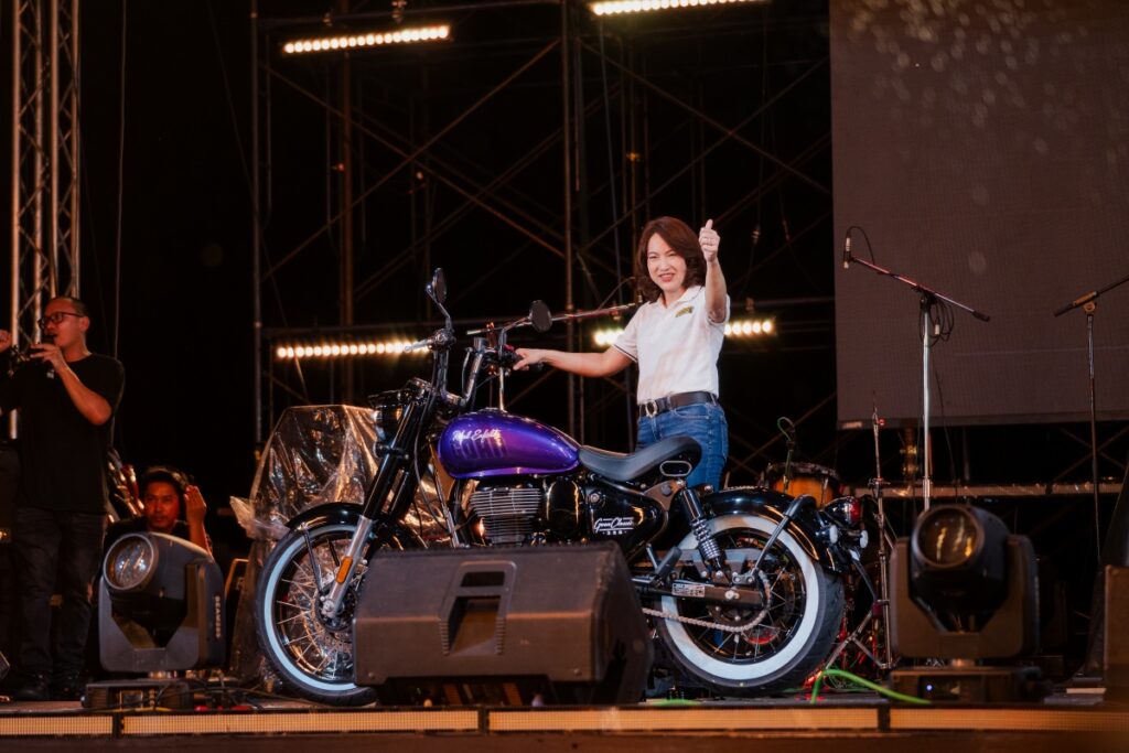 Royal Enfield
